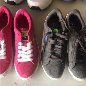 Grey women’s pumas